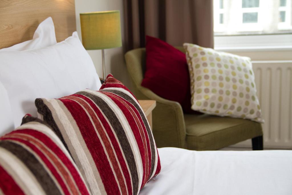 Travelrest Centre Seafront Hotel Борнмът Стая снимка