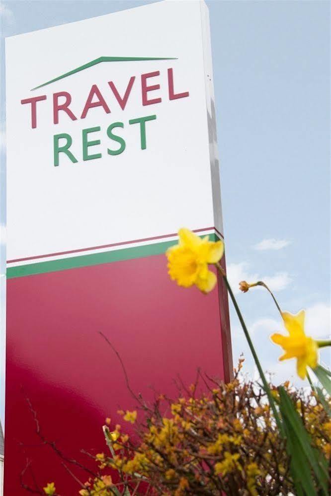 Travelrest Centre Seafront Hotel Борнмът Екстериор снимка